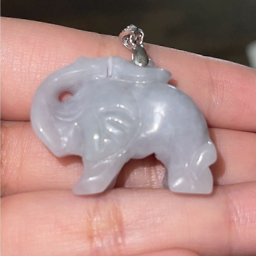 Elephant sterling silver jadeite pendant